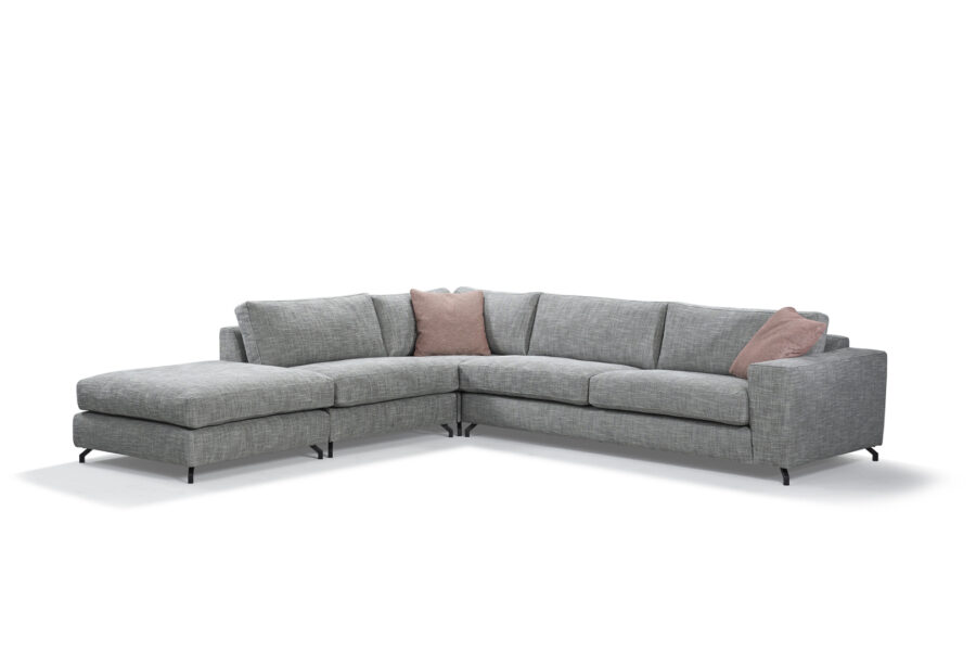 STRAUS  classic design with modern comfort. Modular sofa designed and crafted in the Netherlands according to your exact requirements. Straight or sectional.
