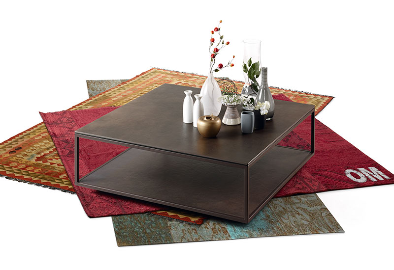 OM coffee table. Ceramic top / steel legs. Rectangular or square.
